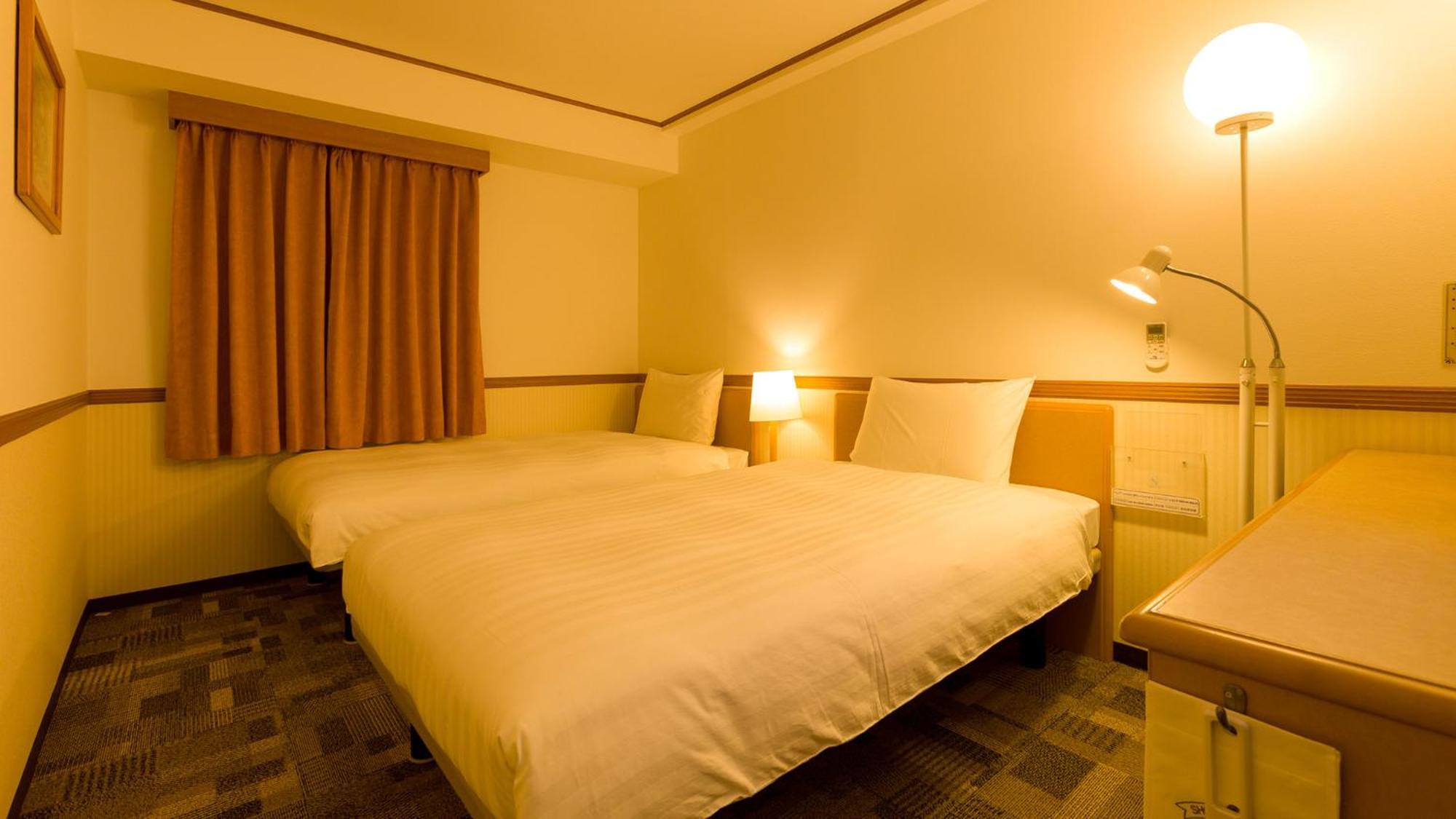 Toyoko Inn Okinawa Naha Asahibashi Ekimae Room photo