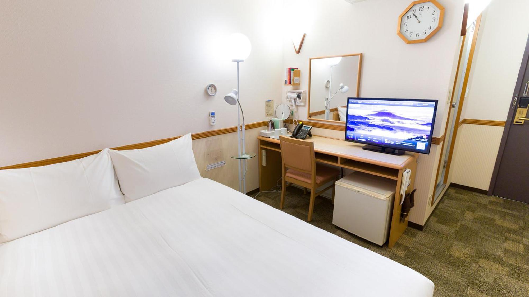 Toyoko Inn Okinawa Naha Asahibashi Ekimae Room photo