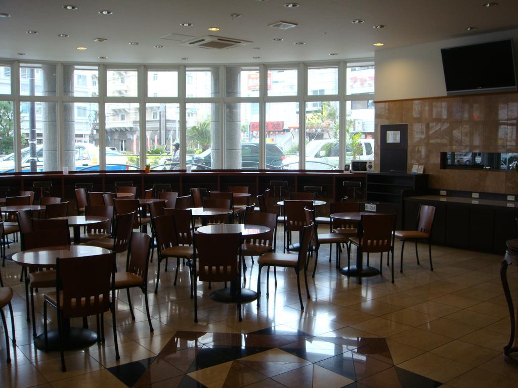 Toyoko Inn Okinawa Naha Asahibashi Ekimae Exterior photo